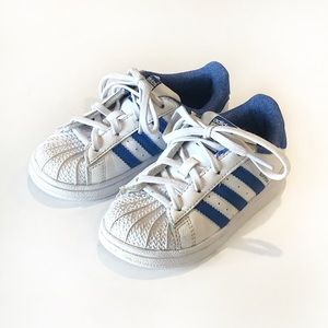 Adidas Superstar shell toe sneakers